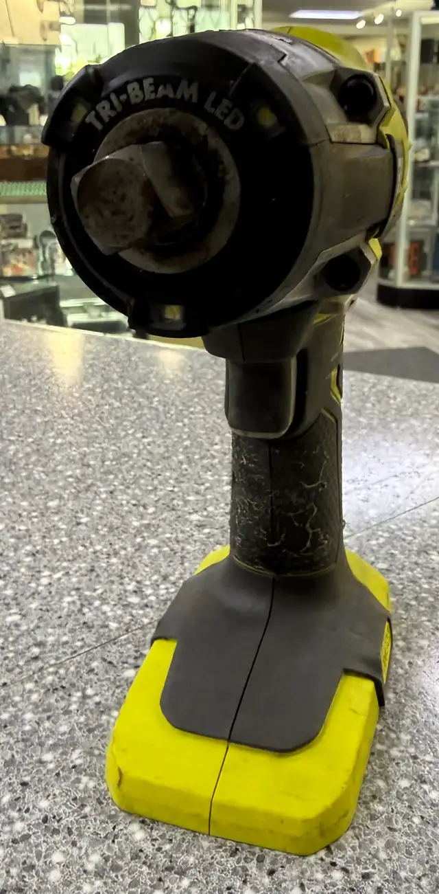 Ryobi 18V 1/2” Impact Wrench in Power Tools in Oshawa / Durham Region - Image 6
