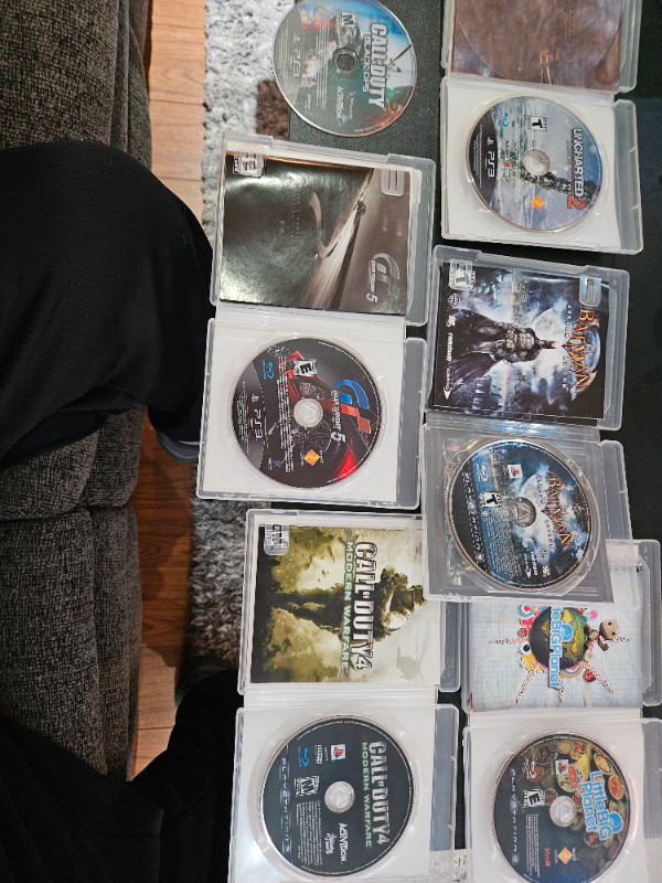 6 PS3 games, COD-MW, COD-BO Batman, Big Planet, Uncharted 2, GT5 in Sony Playstation 3 in Oakville / Halton Region - Image 3