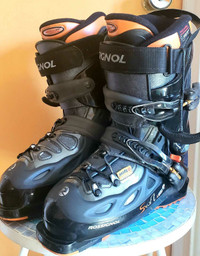 Bottes de ski alpin Rossignol softlight taille 25-25,5 USA 7-7.5