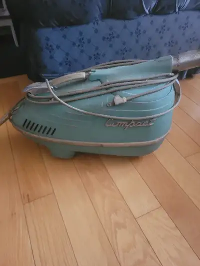 Compact working atomic age vaccumm, View more