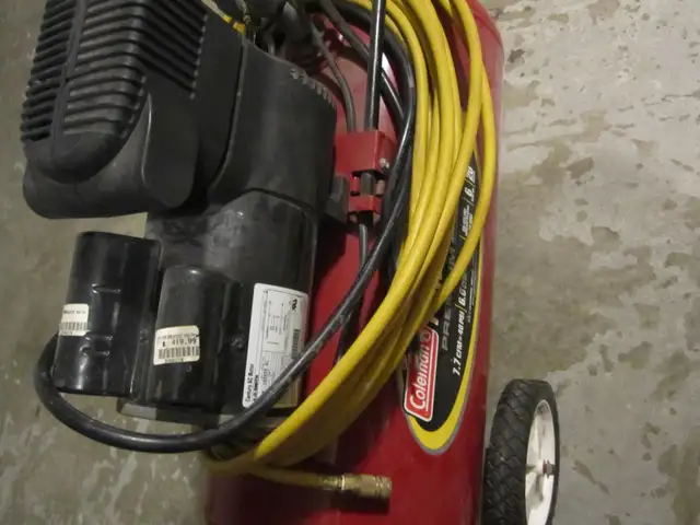Powermate Air Compressor 20 Gallon and work bench523946887155568642