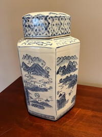 Vintage Chinese hexagonal blue and white ginger jar