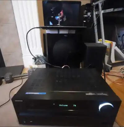 Onkyo HT-RC470 HDMI 3D 7.2 chan THX certified A/V receiver, View more