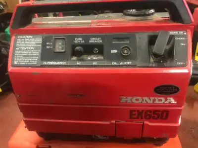 Excellent Honda EX650 generator. Stored in my heated garage always. premium gas . stored dry and cle...