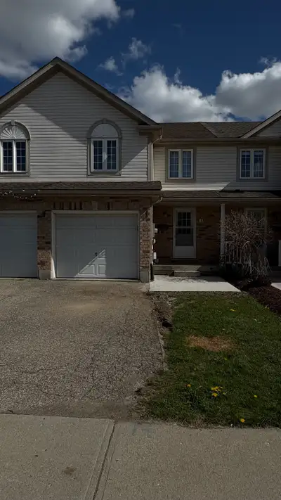 FOR RENT 3-BEDROOM, 2-BATH TOWNHOUSE — UPDATED & MOVE‑IN READY Lovely townhouse available for rent i...