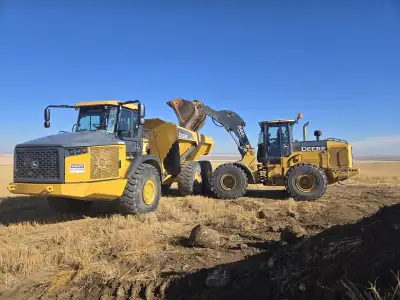 I am selling a John Deere 644K High Lift Loader, Third Valve for blade or grapple. Just in for a ser...