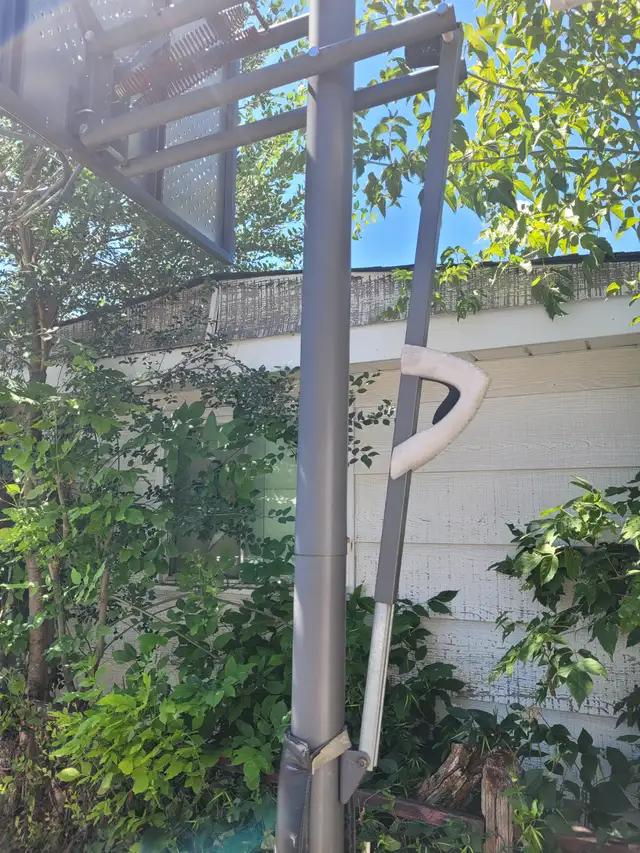 Basketball net