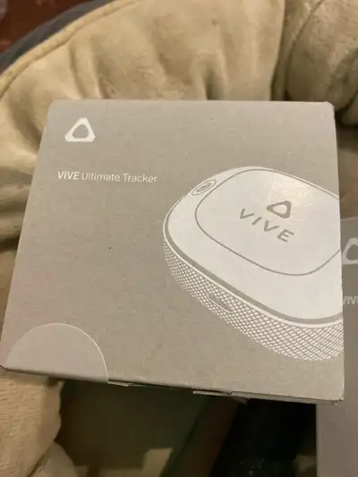 Brand new HTC VIVE Ultimate Tracker Its a wireless full-body tracking device for virtual reality tha...