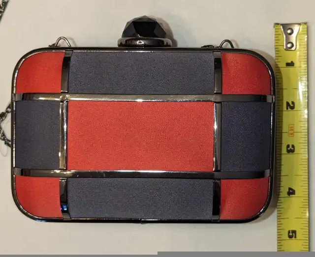 BRAND NEW Cabrelli Smoke Grey & Coral Pink Satin Evening Purse! in Women's - Bags & Wallets in London - Image 10