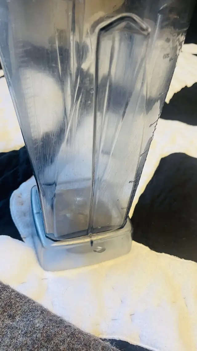 Sold!! Vitamix 64oz Container in Processors, Blenders & Juicers in City of Toronto - Image 8