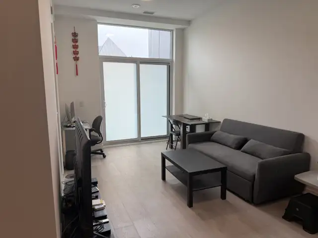 2 Bed 2 Bath South Oakville Condo - $2,750 in Long Term Rentals in Oakville / Halton Region - Image 11