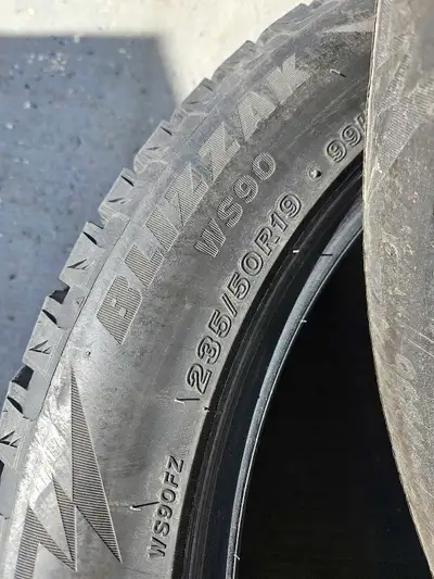 Tiguan 2018 to 2024 - 4 Bridgestone Blizzak WS90 235/50R19 Winter Tires
