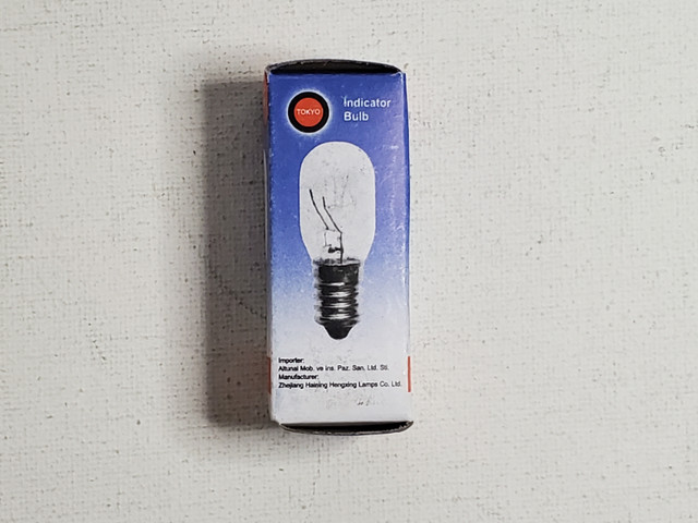 Tokyo Indicator Bulb T20 E14 15W 230V / ampoule indicateur neuf dans Autre  à Ouest de l’Île - Image 3