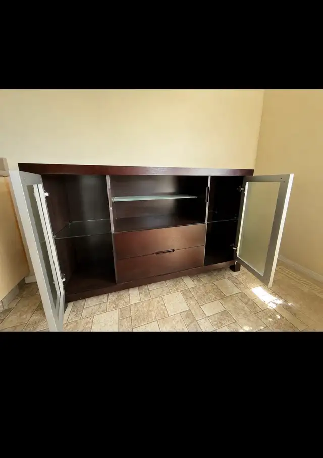 Buffet Cabinet/sideboars  in Hutches & Display Cabinets in Edmonton - Image 6