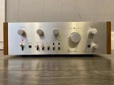 Vintage Sherwood S-402 CP Stereo Amplifier All lights and functions are working as they should. Cont...