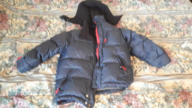 Manteau d'hiver GAP garcon 5-6 ans dans Vêtements - 5T  à Saint-Hyacinthe