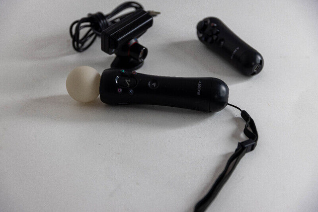 Sony PlayStation Move Motion Controller, Navigation Controller + in Sony Playstation 3 in Barrie - Image 3