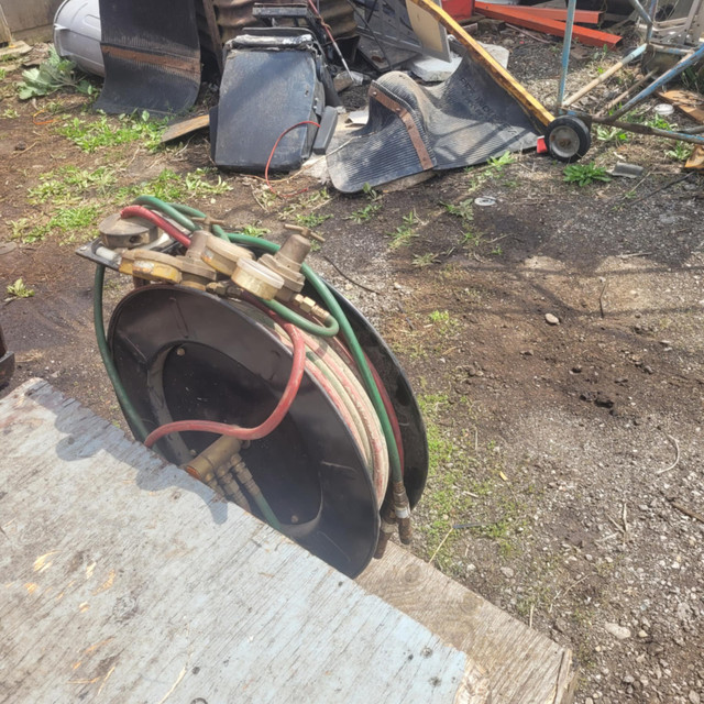 Acetylene hoses and vector guages used with wheel in Other in Hamilton