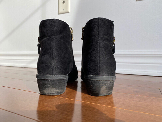 Bottes noires 9 femme doublées suède vegan in Women's - Shoes in Laval / North Shore - Image 3