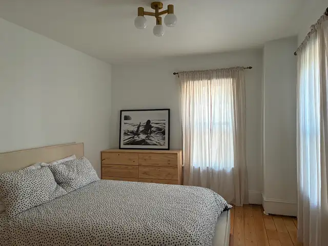 Bright Furnished Room | Fibre Internet | Parking | Dartmouth in Room Rentals & Roommates in Dartmouth - Image 2