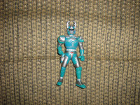 VINTAGE BEETLEBORGS B-FORCE TITANIUM SILVER 5 INCH FIGURE