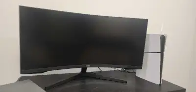 Samsung Odyssey G5 34" WQHD 165Hz 1ms Curved Monitor, View more