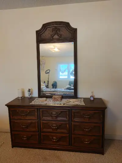 70's Vintage Bedroom Suite, View more