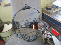 DECORATIVE WROUGHT IRON HANGING WALL FLOWER PLANT BASKET $30