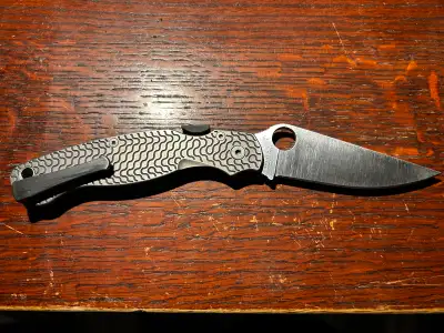 Spyderco Military 2, View more