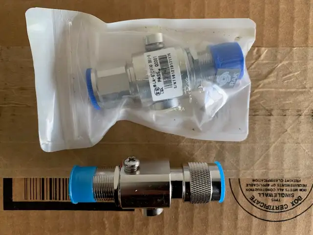 Durango Fibreglass Outdoor Antenna in Outdoor Décor in Calgary - Image 6