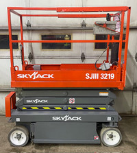 2013 Skyjack SJIII 3219