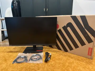Lenovo ThinkVision T32h-30 moniteur/monitor, View more