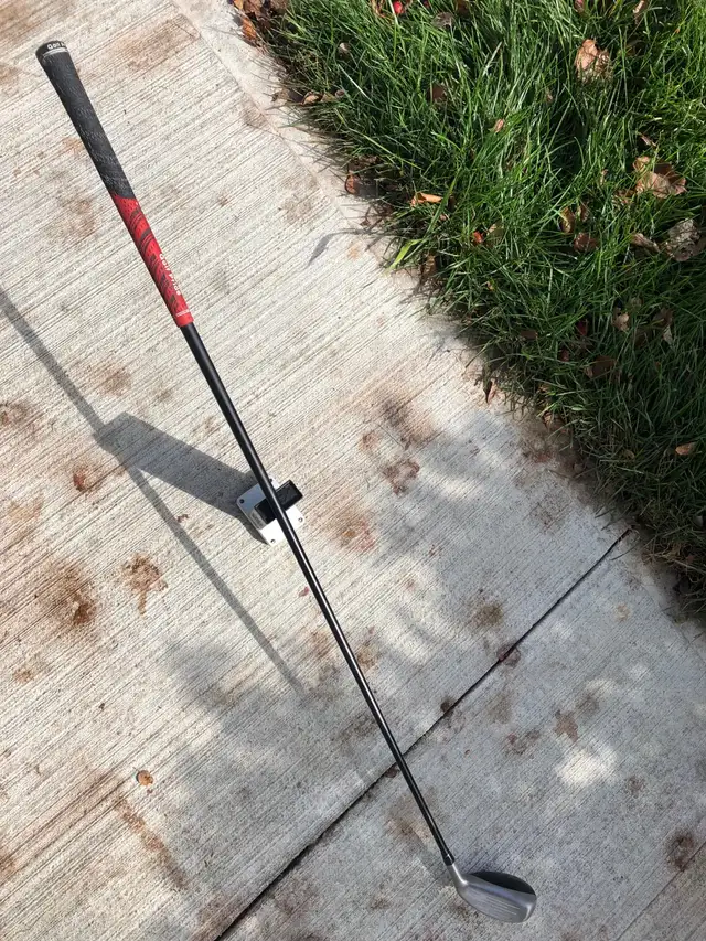 Rescue Mid 3 Taylormade golf club in Golf in Mississauga / Peel Region - Image 6