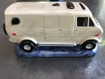 Camion van céramique décoratif