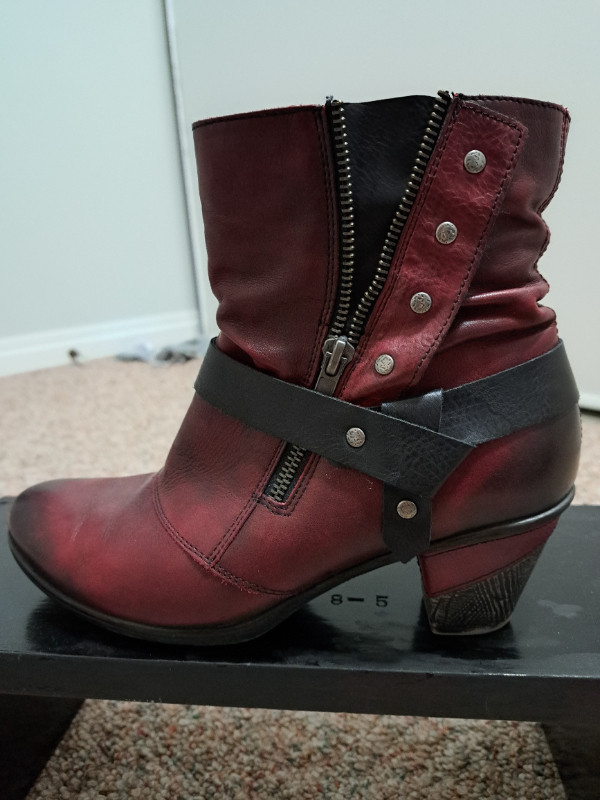 Reduced Price!!  Ladies Designer ankle boots in Women's - Shoes in Edmonton - Image 2