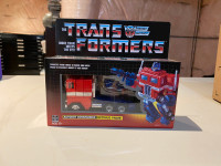 Transformers Optimus prime G1 reissue MIB