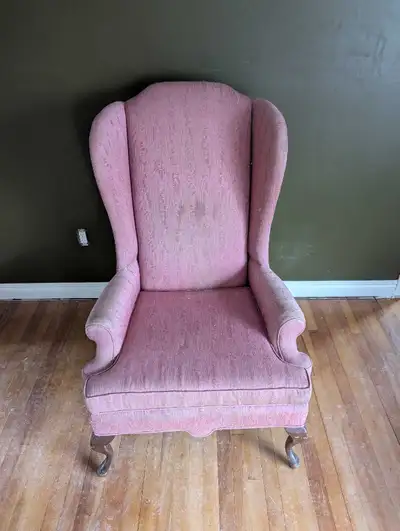 Free Comfort Arm Chair , View more