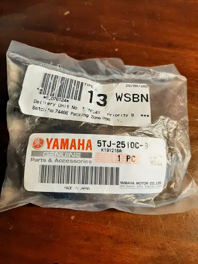 Brand new collar assembly, fits multiple years of Yamaha WR and possibly some YZ front wheels. One o...