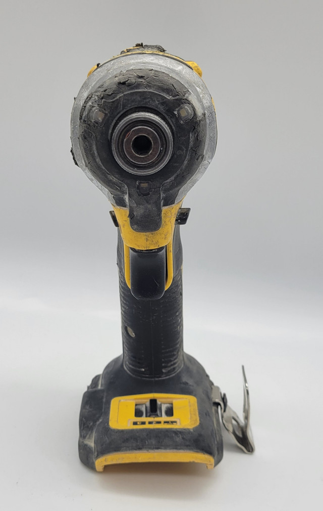 Dewalt 1/4" Cordless Impact Driver *Bare Tool* in Power Tools in Windsor Region - Image 3