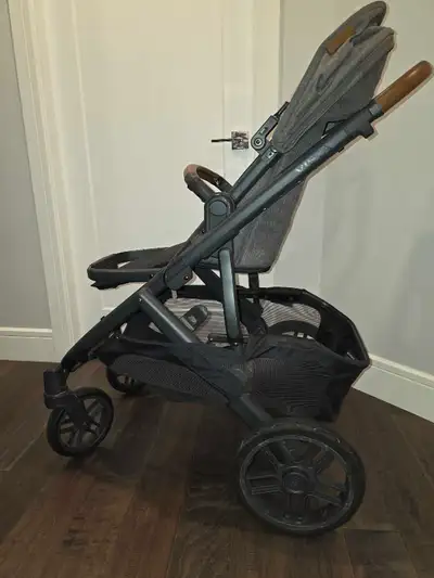UPPABABY Vista V2 Stroller / Mesa V2 Car Seat - Bundle Package, View more