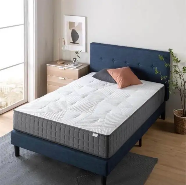 New Queen mattress 10” in Beds & Mattresses in Cambridge - Image 2