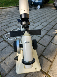 Nikon microscope for eyeglasses