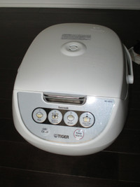 Tiger JBV-A10U Rice Cooker (almost brand new)