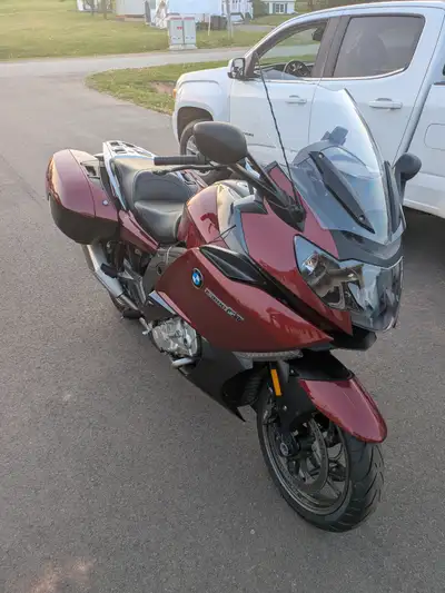 2012 BMW K1600 GT. Excellent condition, runs very well, good tires & brakes. SHAD trunk included. I...