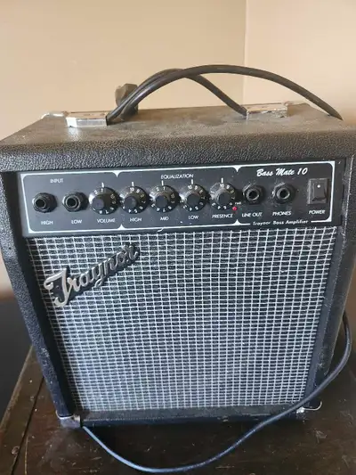 Traynor Bass amp, View more