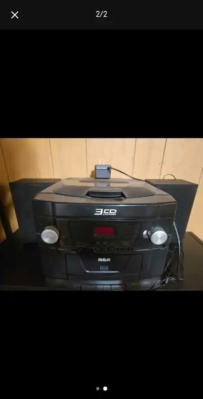 Dont want this radio/cd/casset player anymore. 3 disc. OBO Selling AS IS!!!
