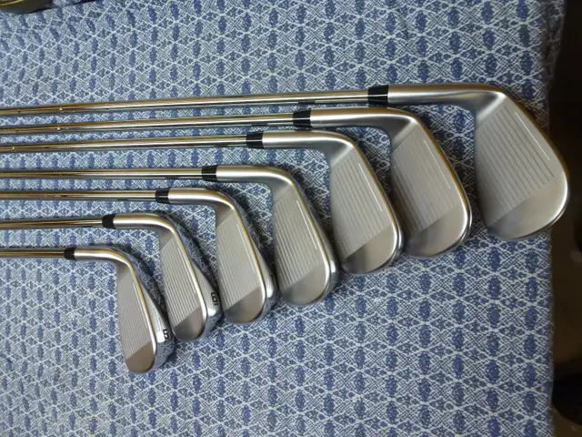 Cobra Air-X fers in Golf in Drummondville - Image 3