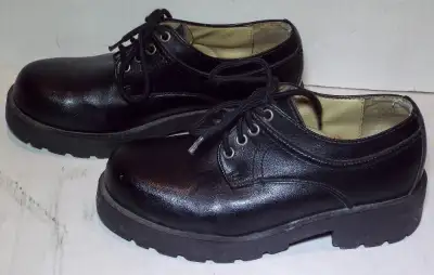 STILTON Men Shoes leather size 8 in Good Condition, View more