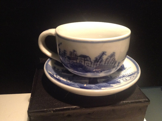 Antique Blue White Chinese Oriental Tea Cup & Saucer in Arts & Collectibles in Vancouver