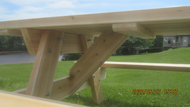 ❗❗❗QUALITY CEDAR PICNIC TABLES (BUILDER) NEW 2024❗❗❗ in Patio & Garden Furniture in Moncton - Image 4